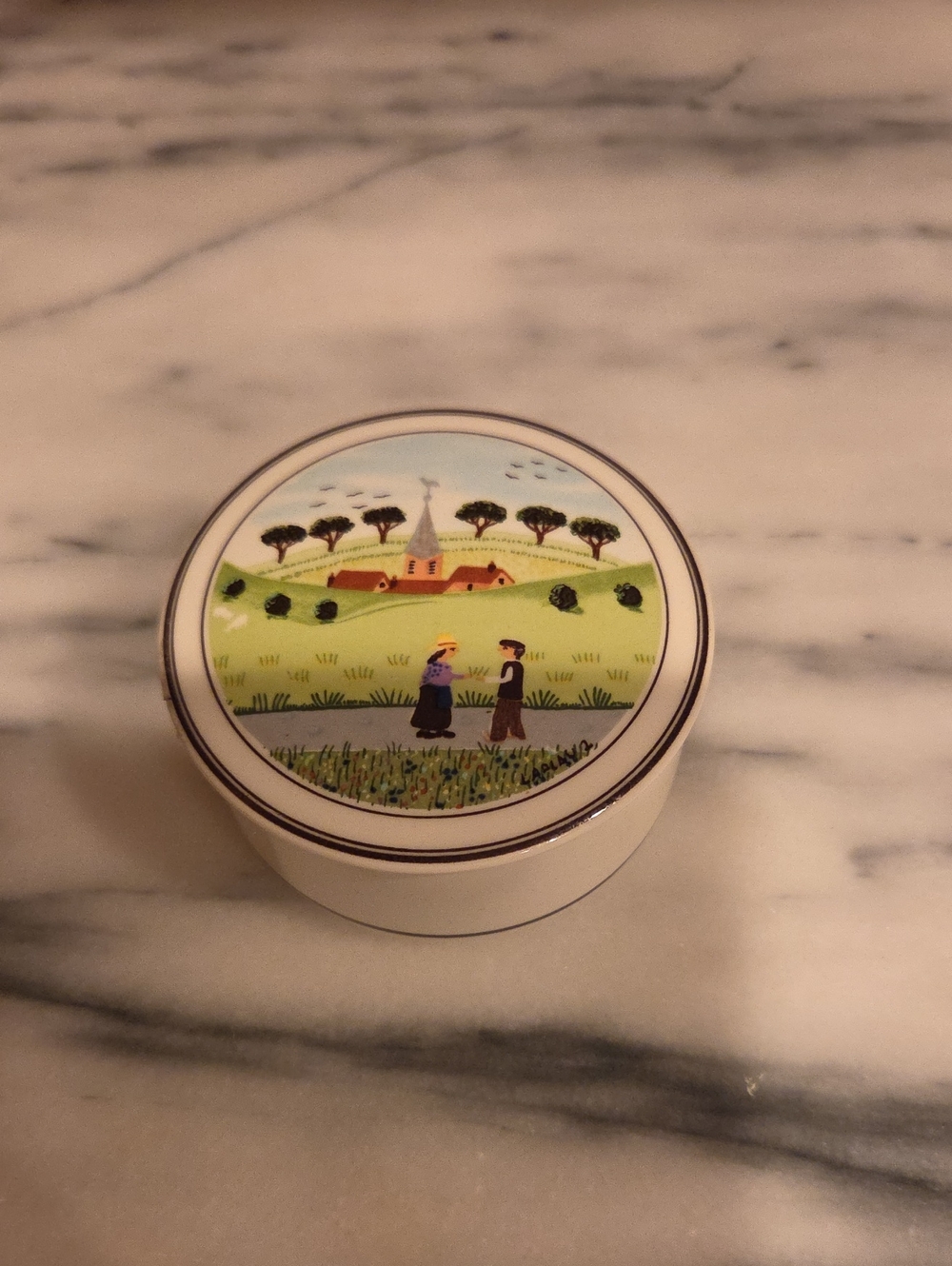 Villeroy & Boch Trinket Box with Pastoral Scene